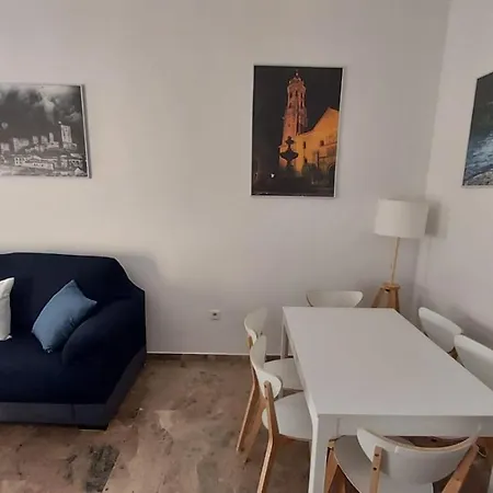 Piso En El Centro De Apartamento